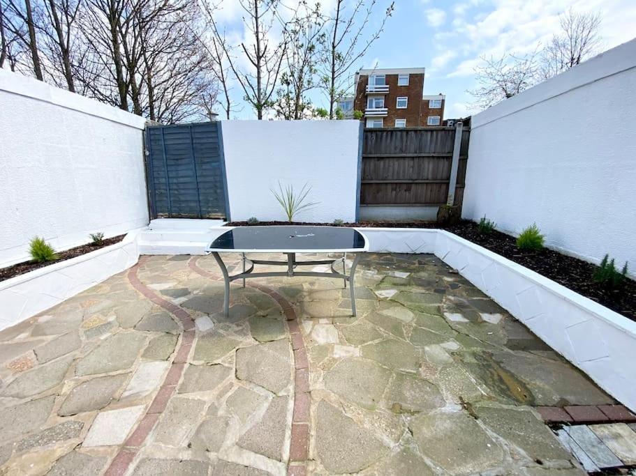 Charming Seaside Cottage In Leigh-On-Sea Southend-on-Sea Bagian luar foto