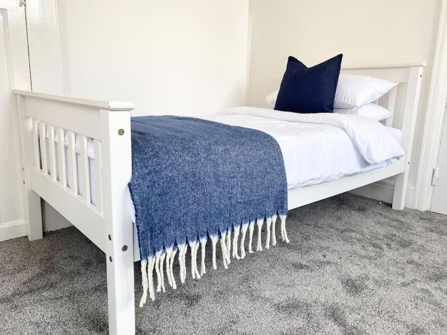 Charming Seaside Cottage In Leigh-On-Sea Southend-on-Sea Bagian luar foto